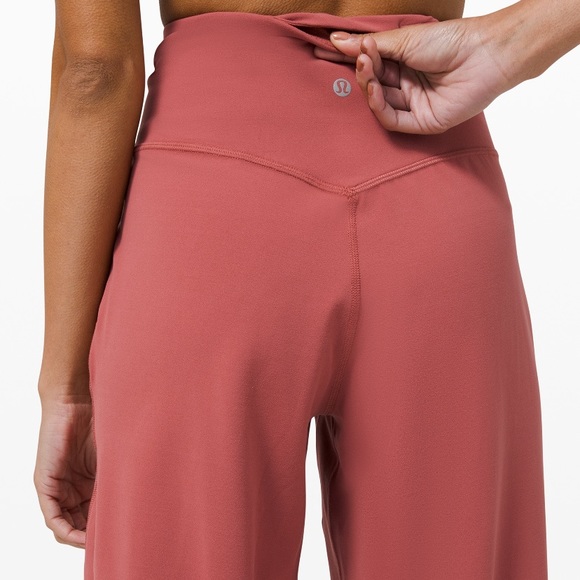 lululemon align wide leg crop 4 - Picture 4 of 8